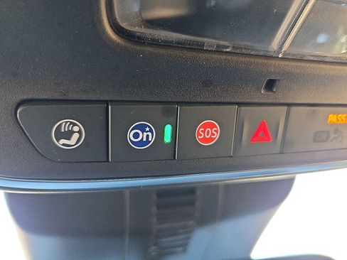 Used 2025 GMC Acadia Denali image 21