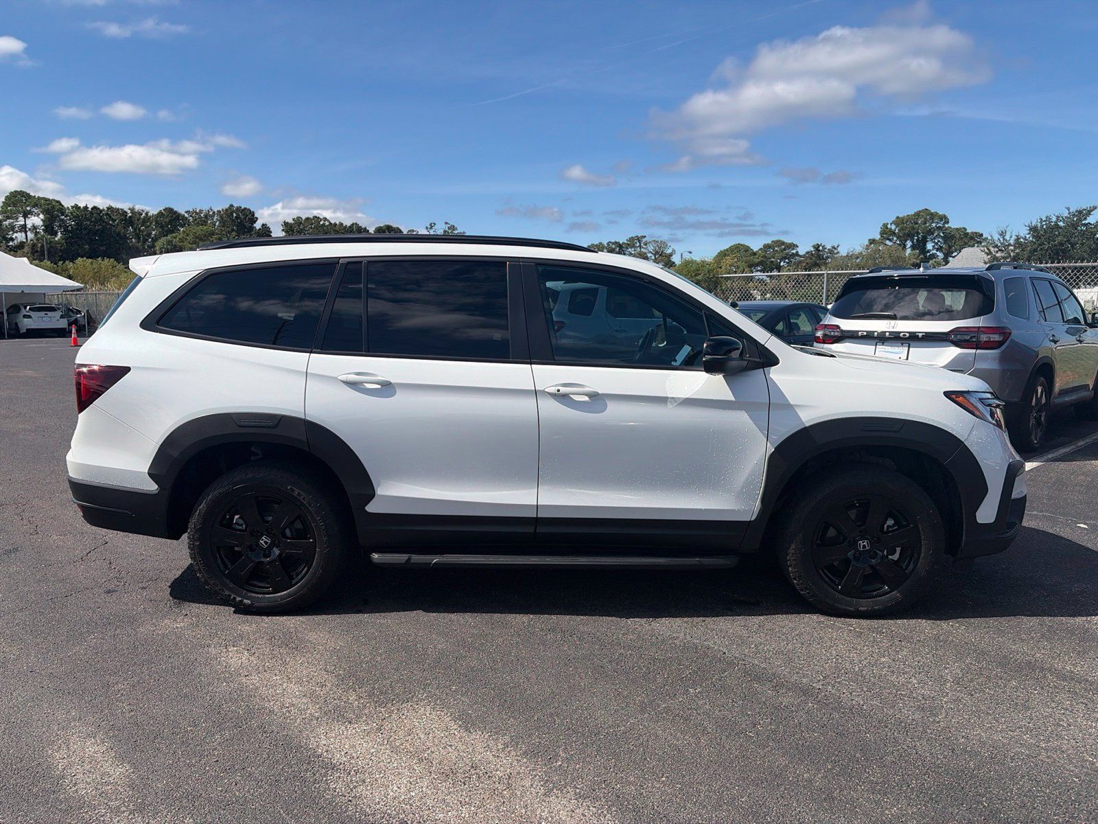 Used 2022 Honda Pilot TrailSport image 8