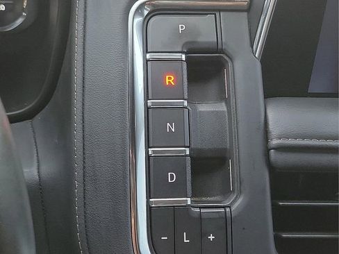 Used 2024 Chevrolet Tahoe High Country w/ Max Trailering Package AWD/4WD image 27