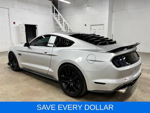 Used 2018 Ford Mustang GT Premium RWD image 5