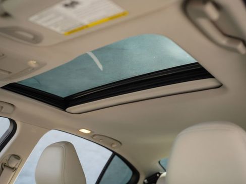 Used 2017 INFINITI Q50 3.0t Premium w/ 3.0T Premium Plus Package image 35