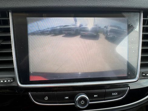 Used 2019 Buick Encore Essence AWD/4WD image 25