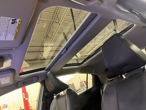 Used 2026 Toyota Prius AWD image 36