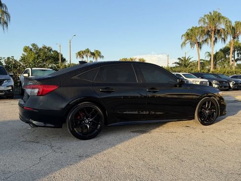 Used 2022 Honda Civic Sport image 5