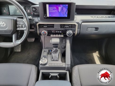 Used 2024 Toyota Tacoma SR AWD/4WD image 20