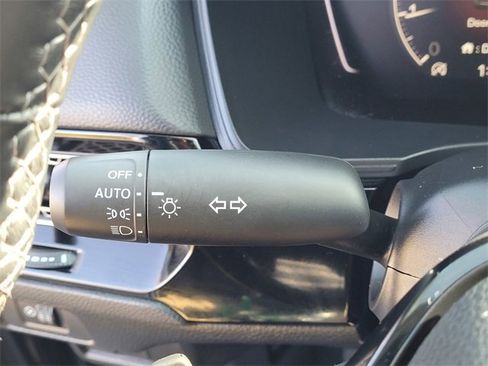 Certified 2025 Honda Civic Sport image 15