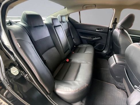 Used 2025 Nissan Altima 2.5 SR image 22