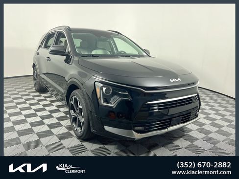Certified 2025 Kia Niro EX Touring FWD image 1
