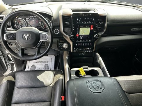 Used 2021 RAM 1500 Laramie AWD/4WD image 19