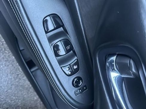 Used 2020 Nissan Murano S image 8