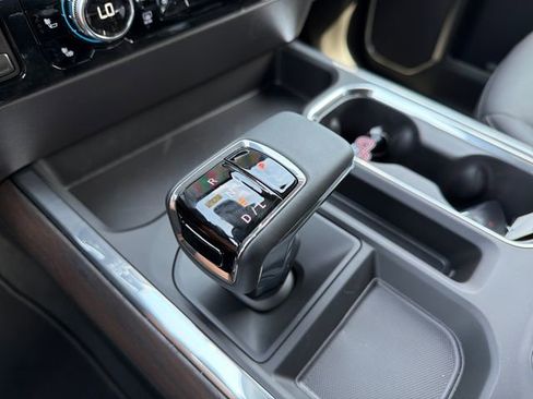 New 2026 GMC Sierra 1500 SLT w/ SLT Premium Plus Package AWD/4WD image 15