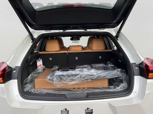 New 2025 Lexus UX 300h AWD image 7