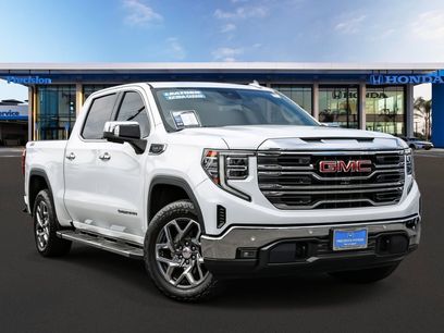 Used 2022 GMC Sierra 1500 SLT w/ SLT Premium Plus Package