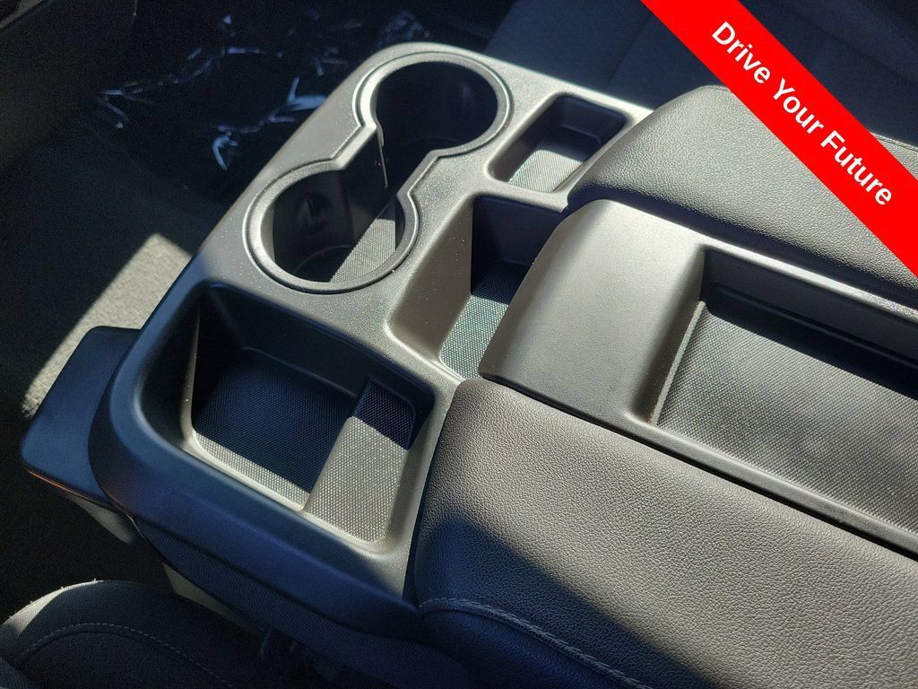 Used 2022 Chevrolet Silverado 1500 LT w/ All Star Edition Plus RWD image 15