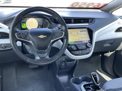 Used 2019 Chevrolet Bolt LT FWD image 8