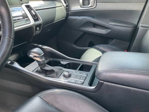 Used 2021 Kia Sorento S AWD/4WD image 10