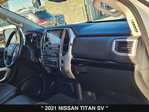 Used 2021 Nissan Titan SV w/ Accessory Utility Package image 28