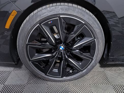 Used 2026 BMW i7 xDrive60 w/ Executive Package AWD/4WD image 58