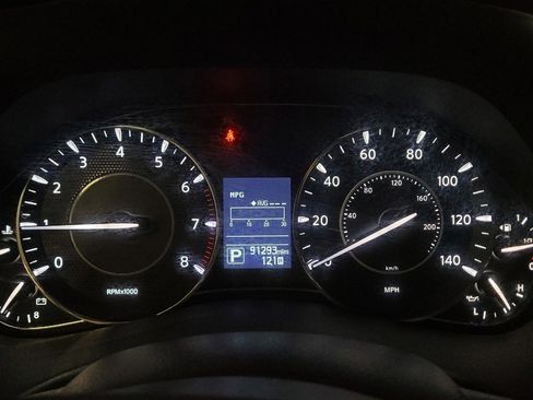 Used 2020 Nissan Armada SL w/ Premium Package image 23