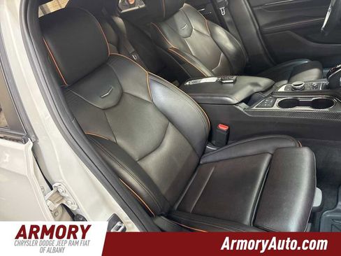 Used 2021 Cadillac CT4 V w/ Technology Package image 41