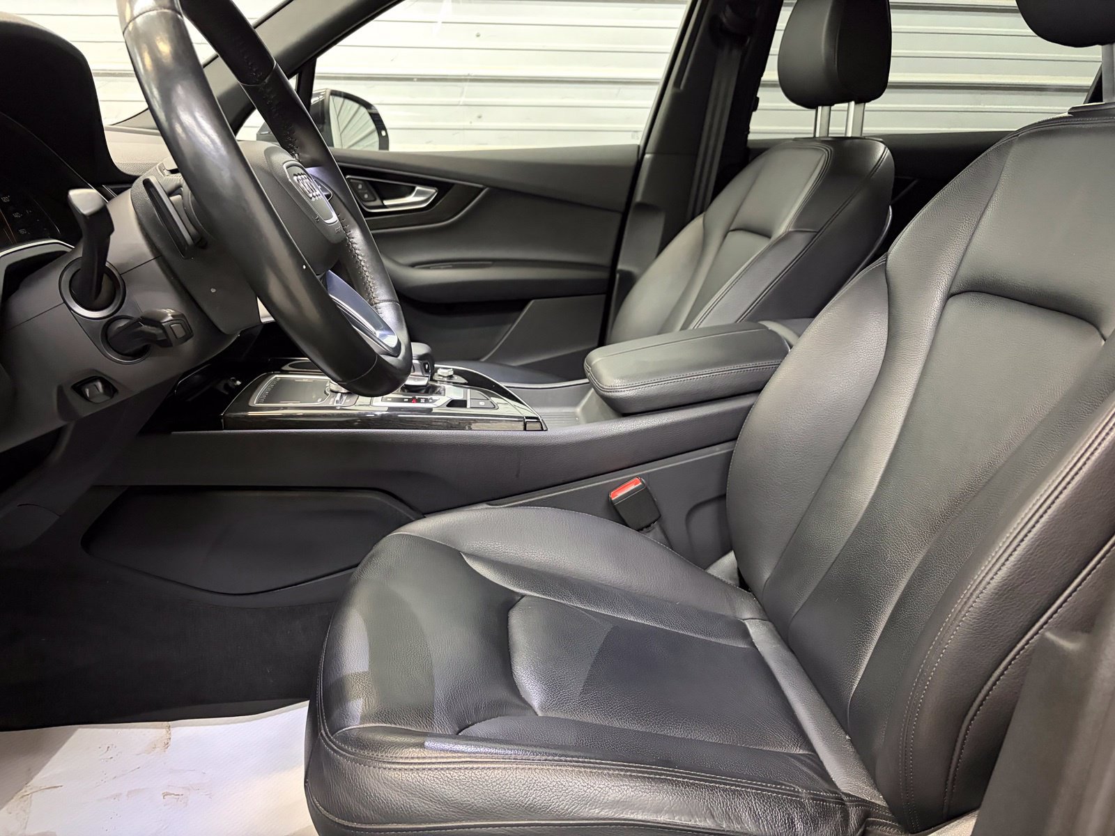 Used 2019 Audi Q7 3.0T Premium w/ Convenience Package AWD/4WD image 10