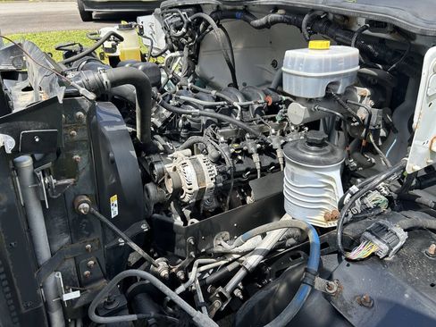 Used 2023 Ford F650 2WD Regular Cab Super Duty image 63