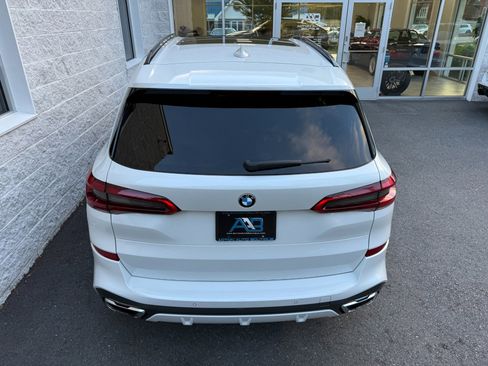 Used 2019 BMW X5 xDrive50i image 17