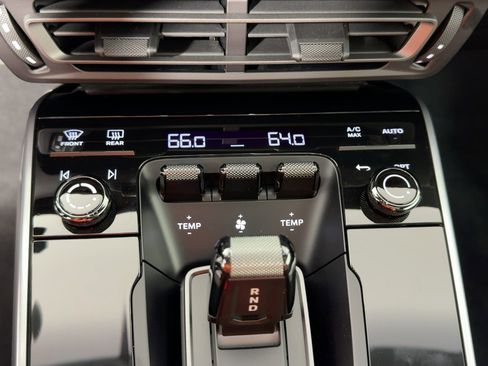 Certified 2025 Porsche 911 Turbo image 17