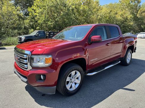 Used 2018 GMC Canyon SLE image 23