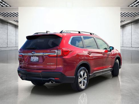 Certified 2023 Subaru Ascent Premium w/ Convenience Package AWD/4WD image 7