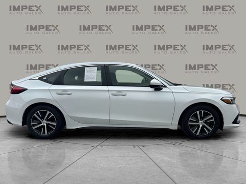 Used 2024 Honda Civic LX image 6
