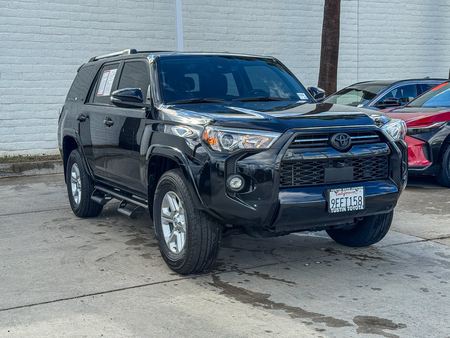Certified 2023 Toyota 4Runner SR5 Premium w/ Moonroof Package AWD/4WD image 3