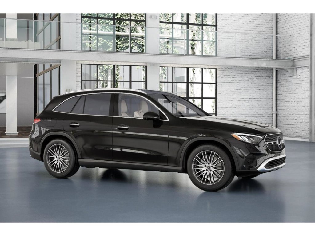 Used 2026 Mercedes-Benz GLC 300 4MATIC image 13