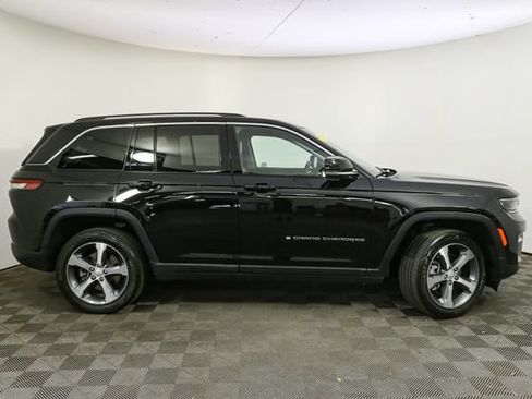 Used 2023 Jeep Grand Cherokee 4WD 4xe image 14