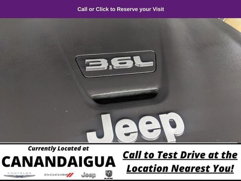 Used 2020 Jeep Gladiator Rubicon w/ Dual Top Group AWD/4WD image 19
