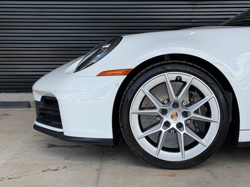 Used 2025 Porsche 911 Carrera S RWD image 7