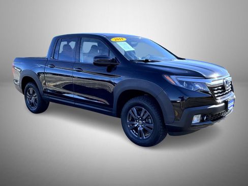 Used 2019 Honda Ridgeline Sport image 3