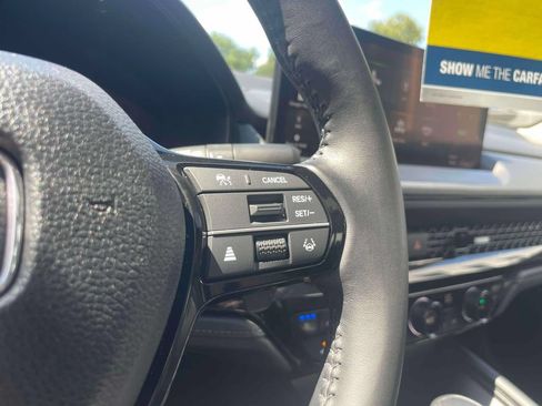 Used 2023 Honda Accord Touring image 23