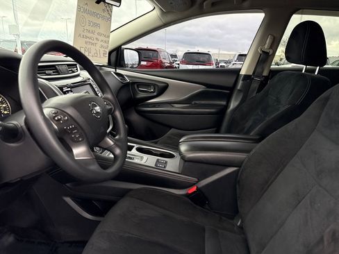 Used 2020 Nissan Murano S image 13