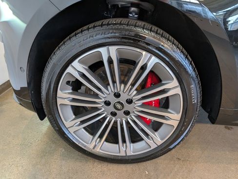 Used 2025 Land Rover Range Rover Sport Dynamic SE image 10