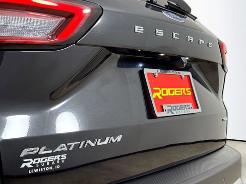 Used 2025 Ford Escape Platinum image 23