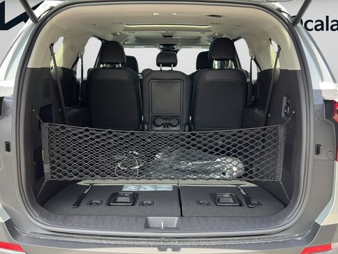 New 2026 Kia Carnival SX Prestige FWD image 10