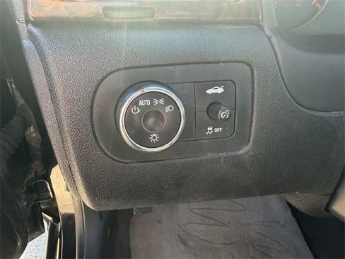 Used 2012 Chevrolet Impala LT w/ LT Sunroof Package image 17