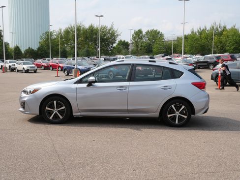 Used 2019 Subaru Impreza 2.0i Premium AWD/4WD image 4