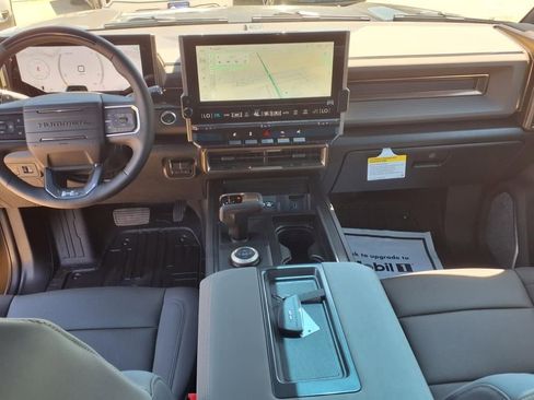 New 2025 GMC Hummer EV 3X w/ LPO, Dark Essentials Package AWD/4WD image 13
