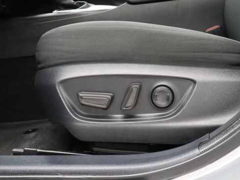 Used 2023 Toyota Camry LE FWD image 13