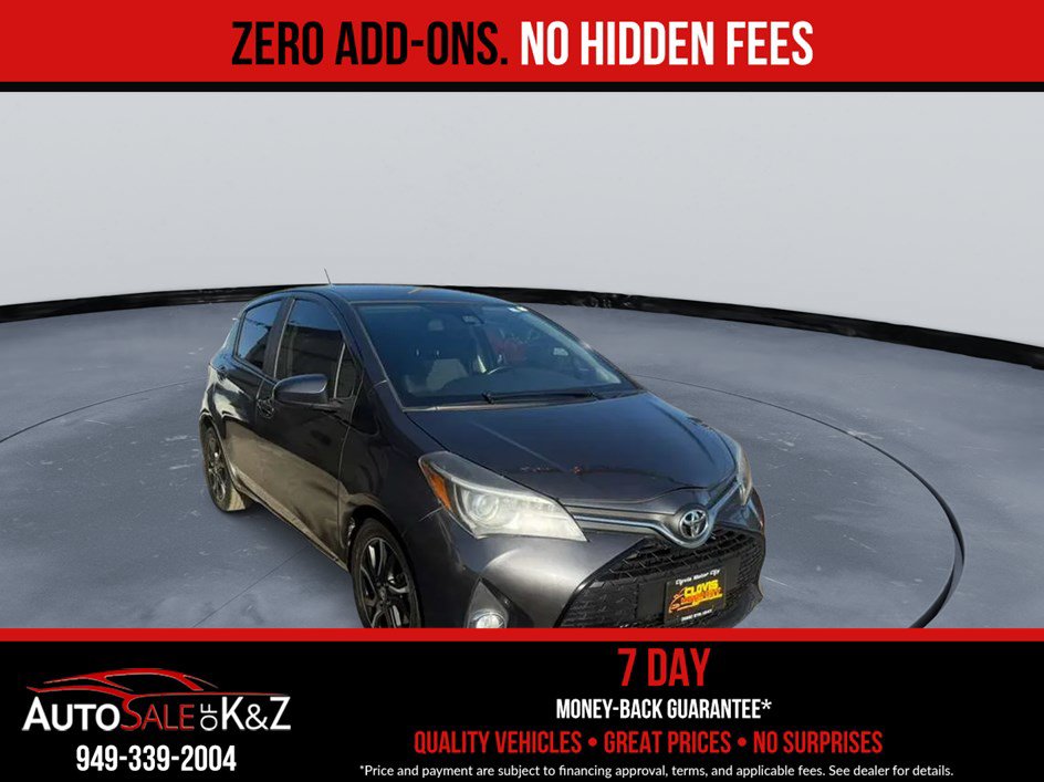 Used 2017 Toyota Yaris SE w/ Carpet Mat Package FWD image 1