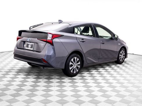 Used 2022 Toyota Prius XLE w/ Advanced Technology Package AWD/4WD image 6