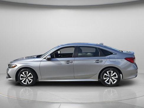 Used 2024 Honda Civic LX image 5