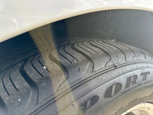 Used 2024 Chevrolet Camaro LT image 28